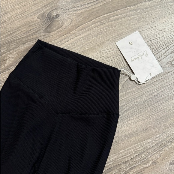 Buffbunny Collection Pants - Buff Bunny Material Girl Ribbed Leggings NWT
